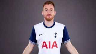 Nike Tottenham 2024/25 home kit